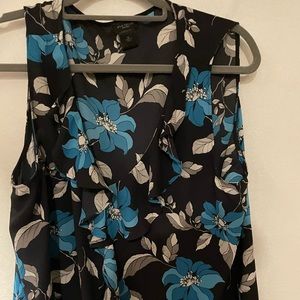 Ann taylor sleeveless blouse with flowers